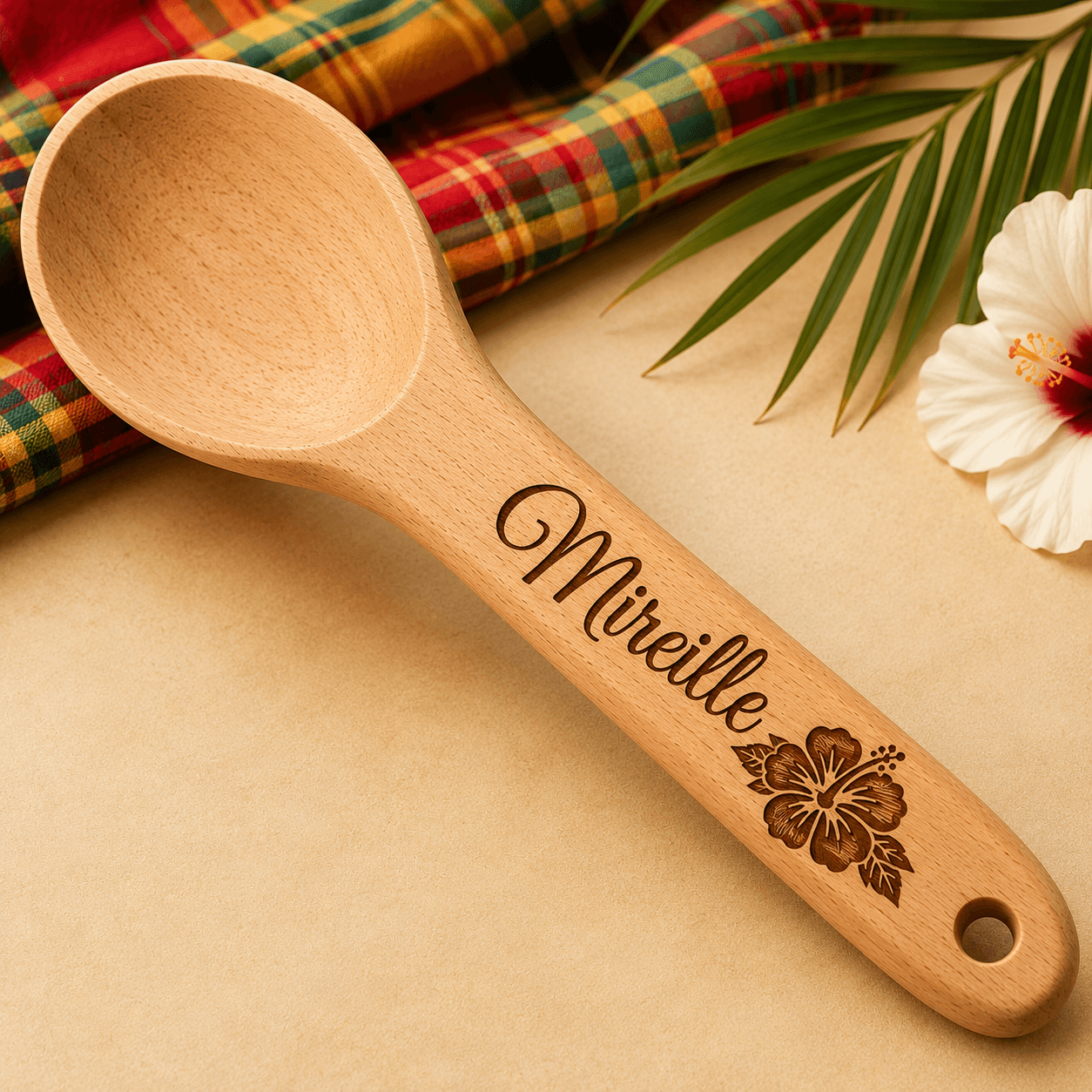 Cuillère en bois gravée